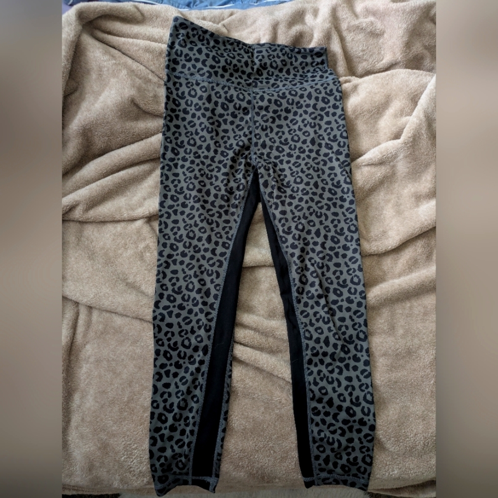 ALLFENIX leggings (M)